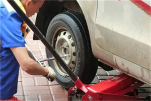 金寨附近拖车24小时服务热线电话